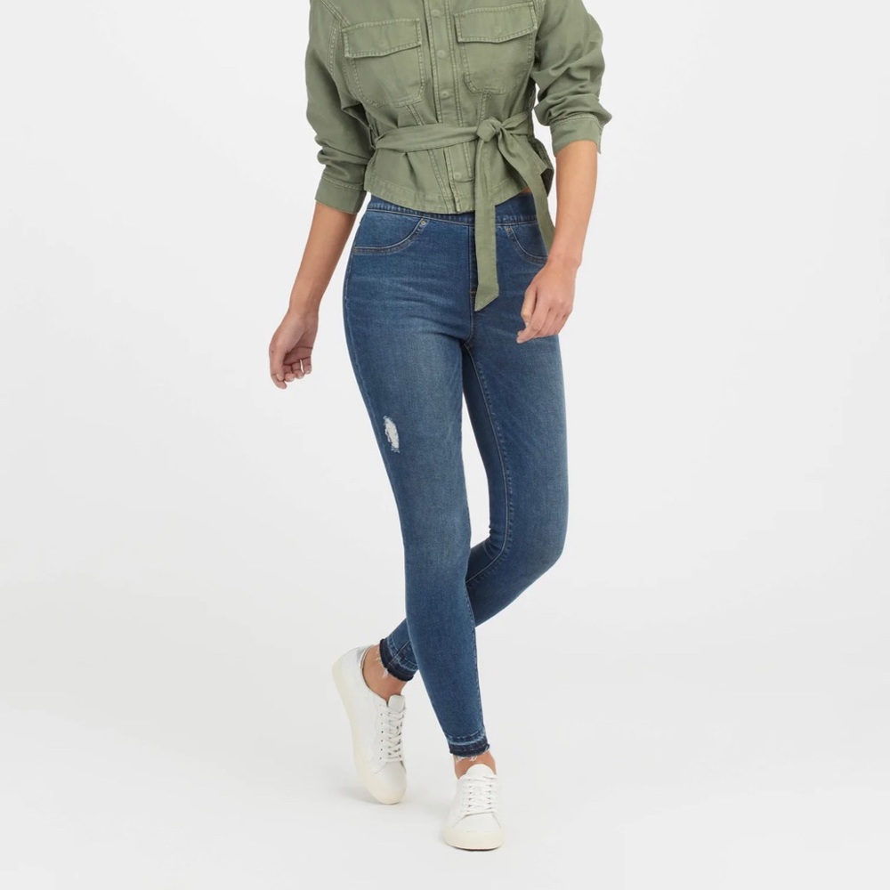 Spanx Distressed Ankle Skinny Jean, Medium Wash, Size L